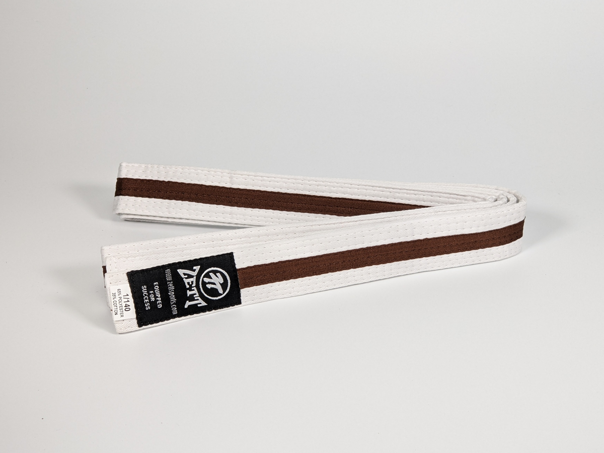 ZETT WHITE BELT WITH COLOUR STRIPE