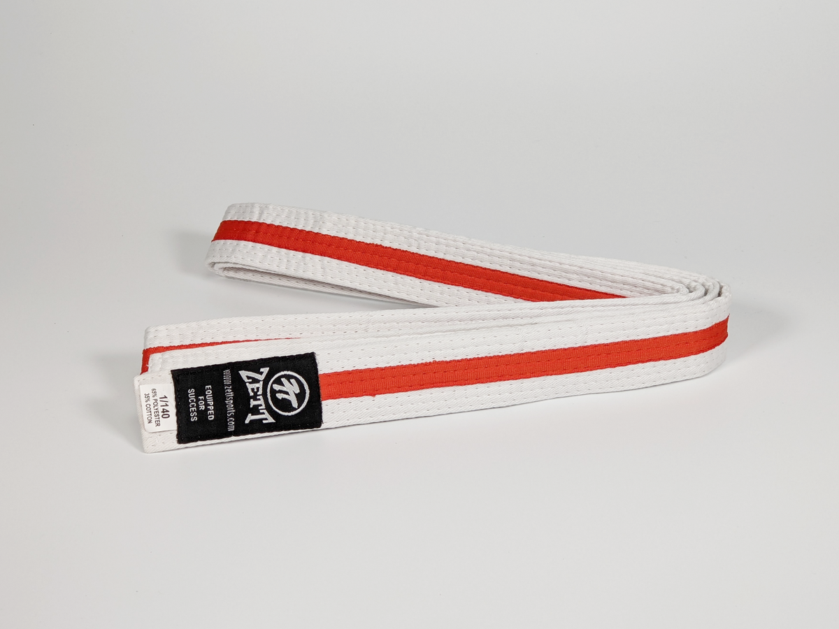 ZETT WHITE BELT WITH COLOUR STRIPE