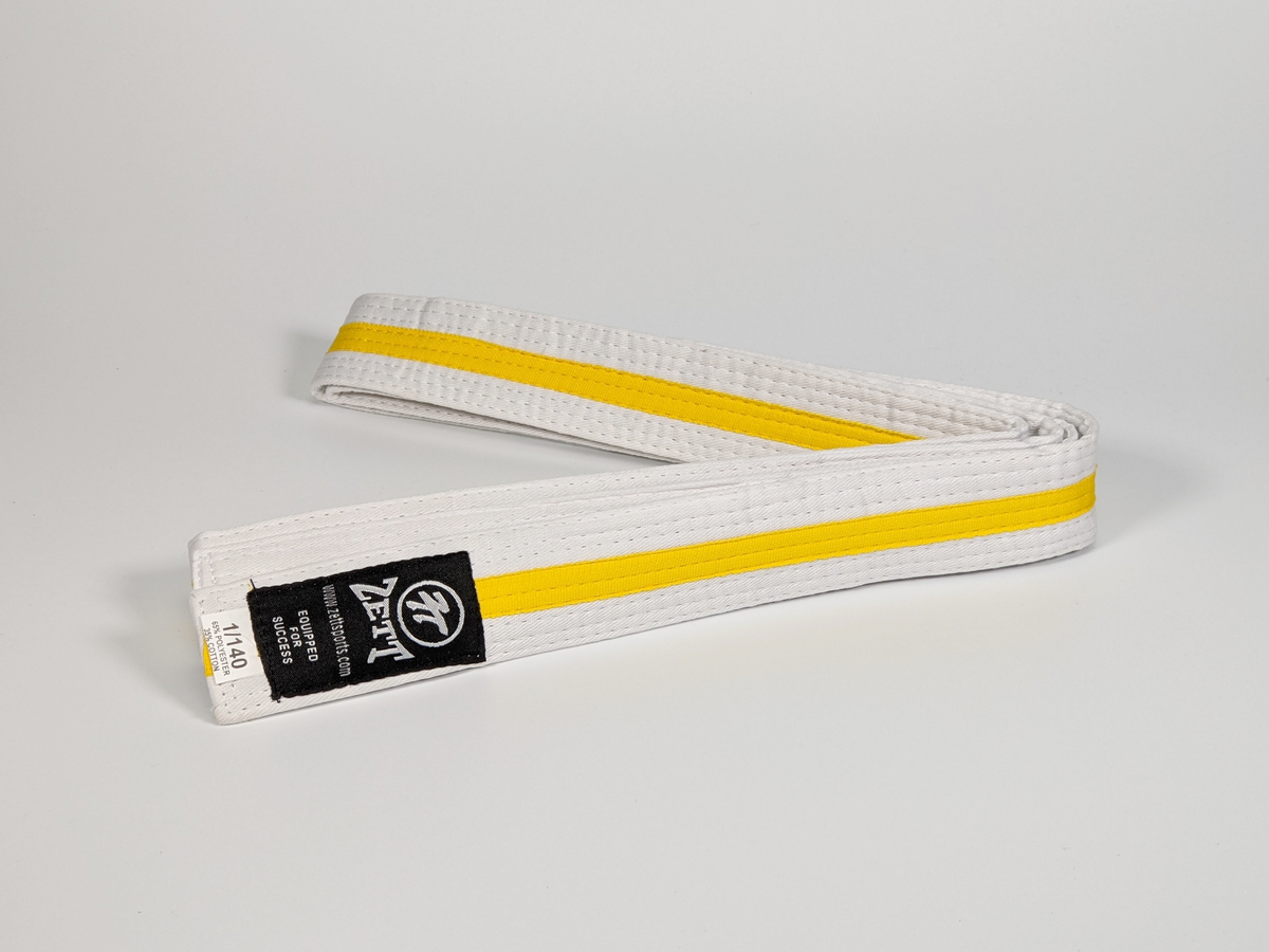 ZETT WHITE BELT WITH COLOUR STRIPE