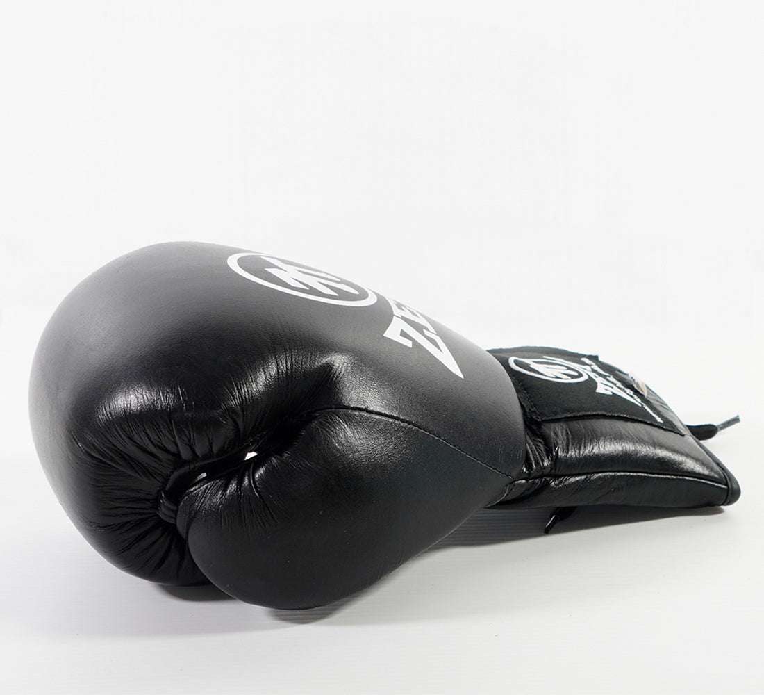 ZETT LACE-UP FIGHTER GLOVES